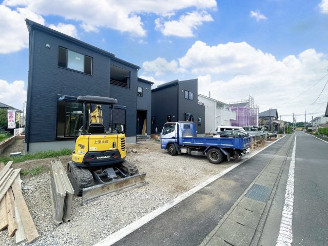 【前面道路含む現地写真】 | 高崎市新町　新築住宅