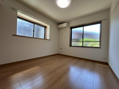 【居間・リビング】 | グルクスハイム経堂 | ※別室参考写真