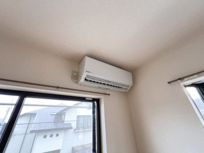 【設備】 | ポンテパール | エアコン付で快適に過ごせる！