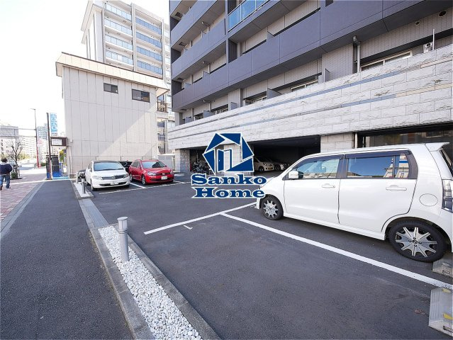 ガーラ・グランディ東陽町の駐車場