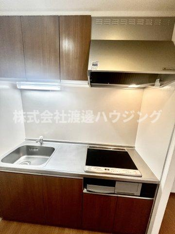 カーサ上中条のキッチン