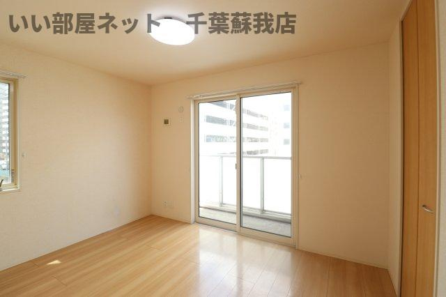 エスペランサABの寝室|使い勝手のいい寝室です