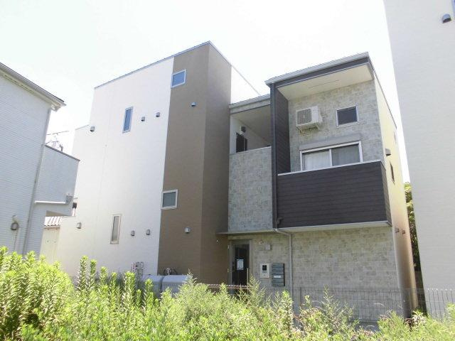 ハーモニーテラス広住町の外観