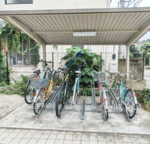 ジーベック高田馬場