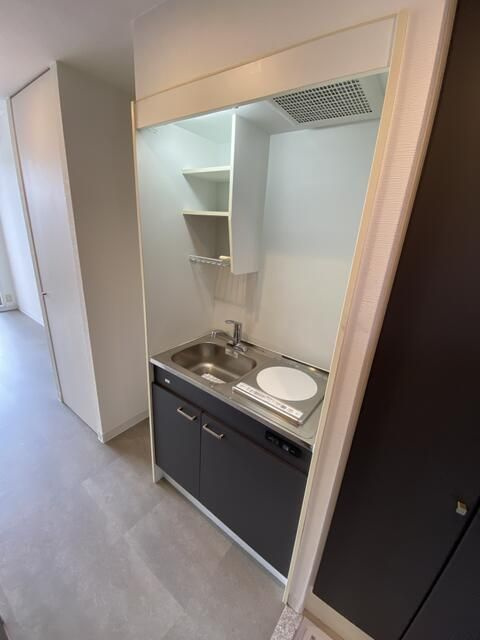クレジデンス神谷町のキッチン