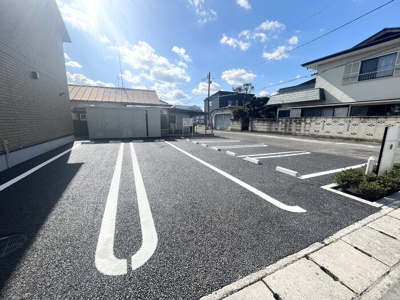 【駐車場】 | ユア・クレスコンティC