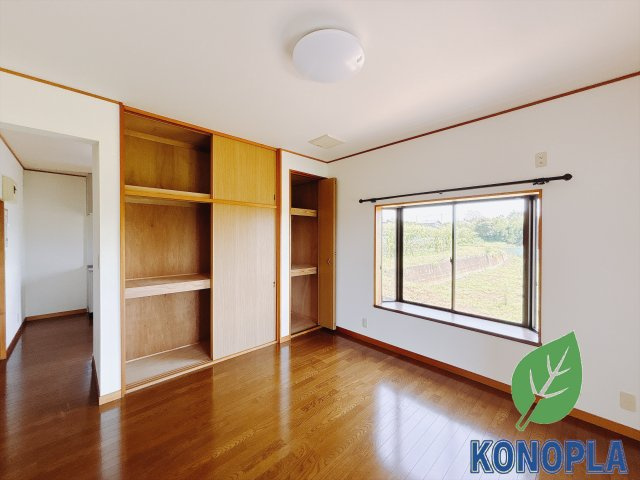 【中古戸建】前橋市富士見町石井の居間・リビング|■リビング｜陽当たり良好のリビングダイニング♪賃貸では叶わなかった、お友達とのホームパーティや大音量で映画やテレビを楽しむことができます(*^^*)