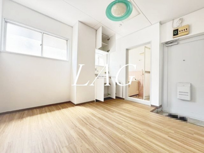 【居間・リビング】 | 田中ビル | 洋室のお部屋です。
