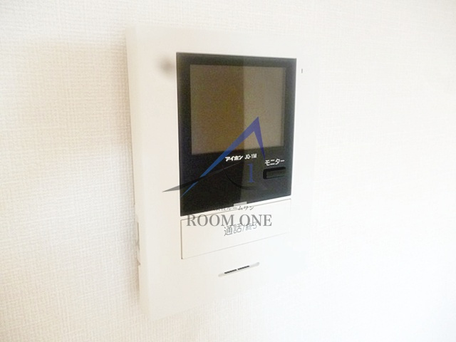 ラビアン志村 のセキュリティ|モニター付きインターホンです。