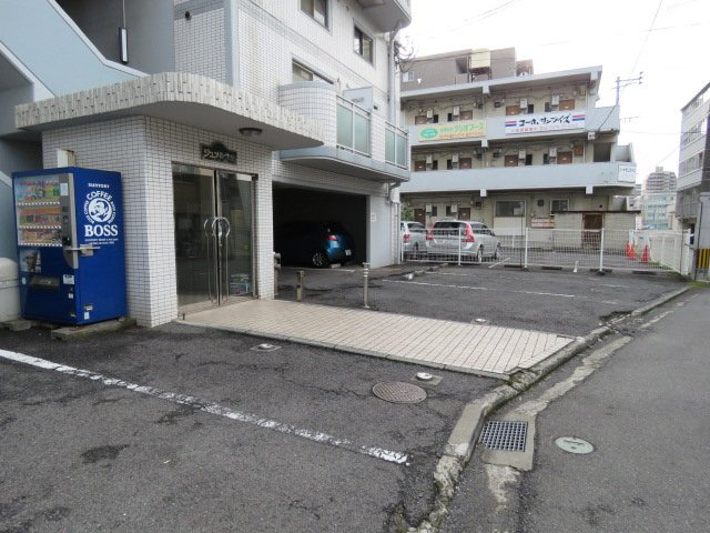 【エントランス】 | ジュメル大分