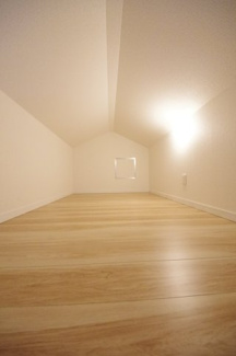 【収納】 | 【仲介手数料無料！！】立川市栄町3丁目　新築戸建て（全2棟）2号棟　5580万円 | カップボード（食器棚）