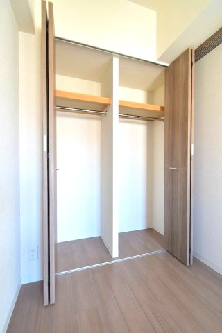 【収納】プレサンス新大阪ヴィガ 