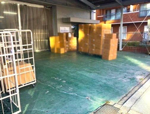 今川４丁目倉庫の内装