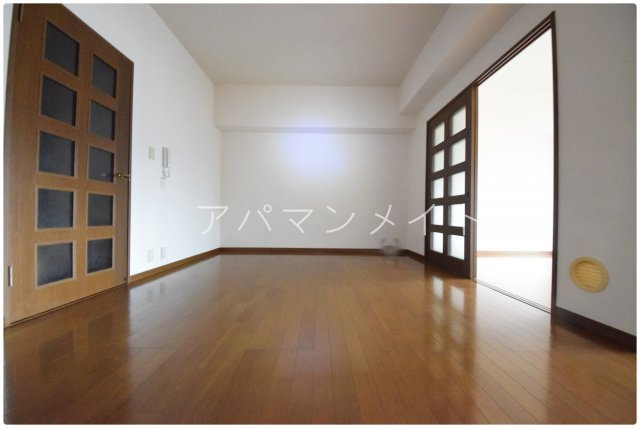 【居間・リビング】 | スカイパレス東戸塚 | 戸塚周辺ならアパマンメイトへＬｅｔｓ Ｇｏ ！