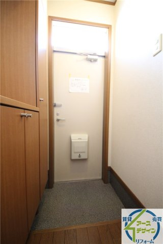 ガーデンハイツ大久保Ⅱの玄関