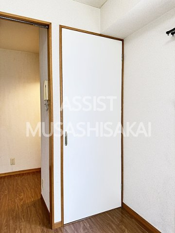 マンション保坂の内装|写真：設備同仕様の別物件です