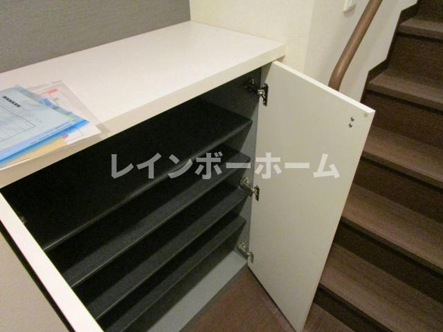 コート・ブランの玄関