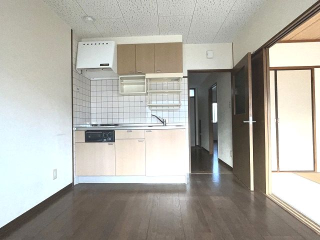 ルミネ中沢の居間・リビング|ゆったり過ごせる居間です
