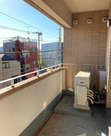 オリエントロイヤルハウス経堂のバルコニー|※別部屋参照