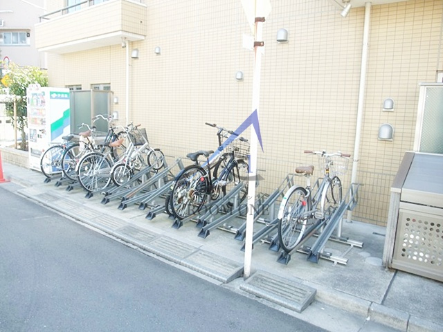 桃園パークマンション のその他共用部分|駐輪場です。
