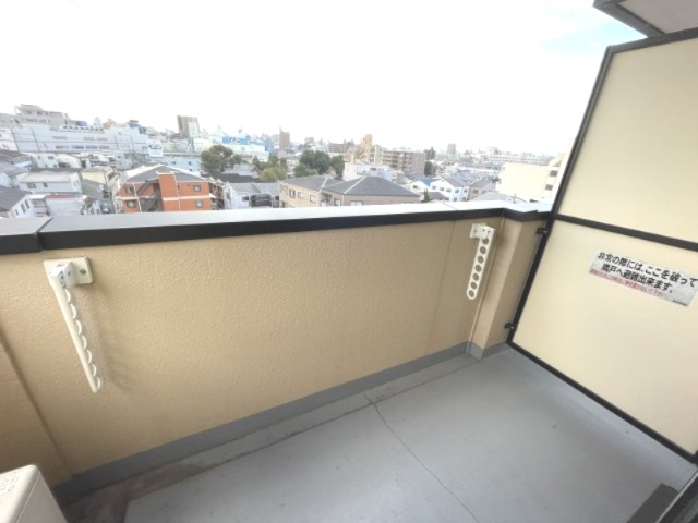 シャルル上新庄