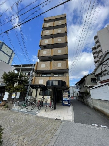 シャルル上新庄
