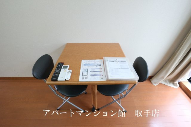 レオパレスシェソワⅢの設備