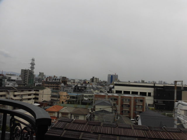 大阪市東淀川区上新庄２丁目のマンション