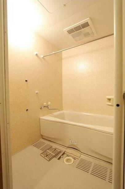 オークヴィレッジ調布の浴室|別部屋参考写真です★
