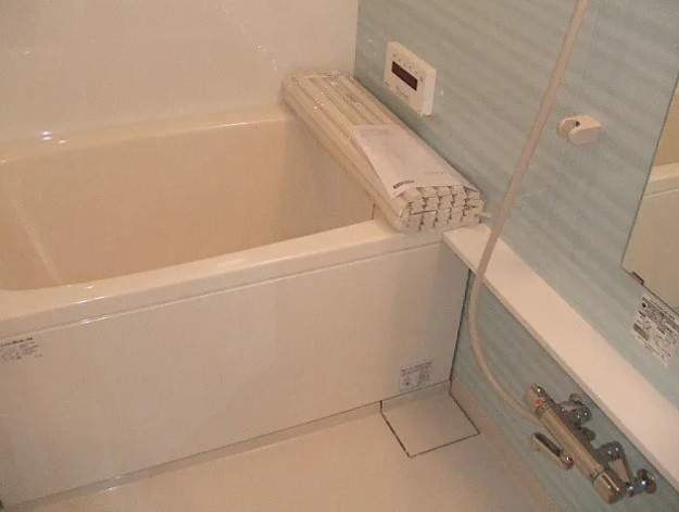 中野区弥生町２丁目の賃貸マンションの浴室