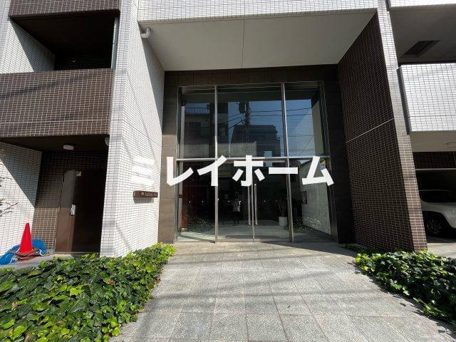 ステージグランデ蒲田Ⅱのエントランス