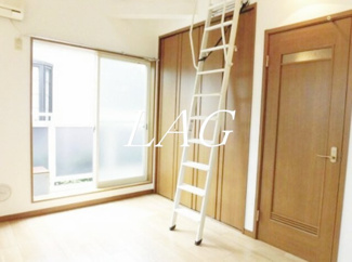 【居間・リビング】 | アランフェス | 洋室のお部屋です。