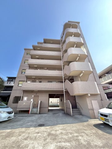 辰巳町セピア館の外観|落ち着いた雰囲気の外観です