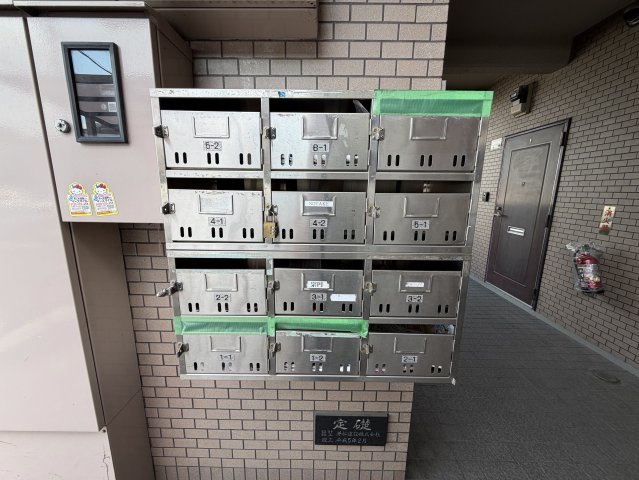 辰巳町セピア館のその他共用部分|集合ポスト