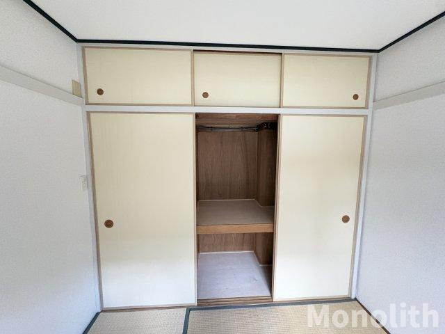 鶴山台11号棟の収納