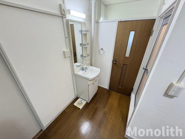 鶴山台11号棟のその他