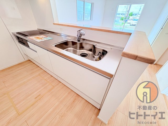 新築建売)八女市室岡のキッチン