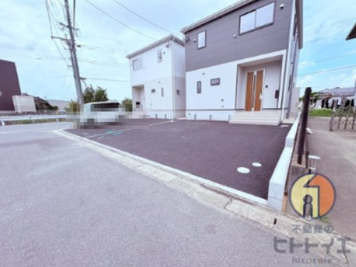 新築建売)八女市室岡の前面道路含む現地写真