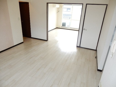 【寝室】 | クレセント松新