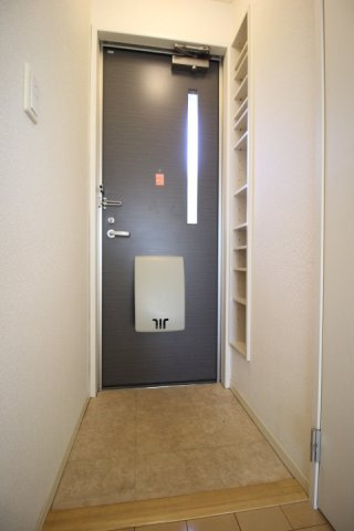 【玄関】 | ノエルコート