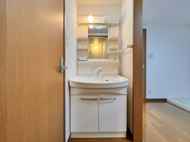 【洗面所】 | RIO西川原