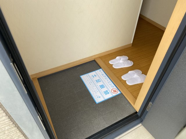【玄関】 | ベルデ高石　A