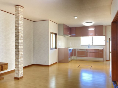 【居間・リビング】 | 瀬戸町戸建