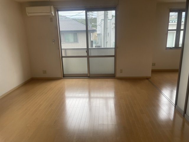 【居間・リビング】 | フレンチ・モモ
