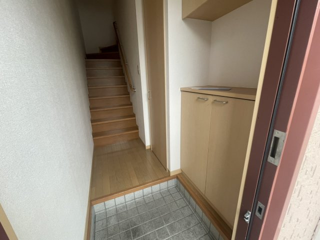 【玄関】 | フレンチ・モモ