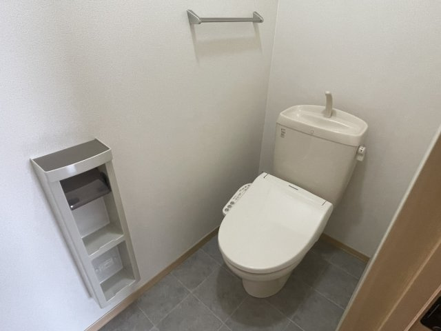 【トイレ】 | フレンチ・モモ