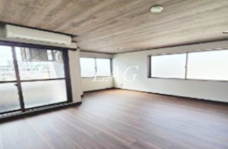 【居間・リビング】 | ヴェッセルコート | 洋室のお部屋です。