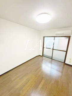 【居間・リビング】 | メゾン田中 | 洋室のお部屋です。