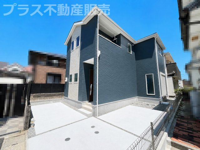【外観】 | 春日市天神山4丁目3期　1号棟（全1棟）【仲介手数料無料・0円】 | 現地写真。プラス不動産販売なら、現場の全ての棟をまとめてご見学頂けます。