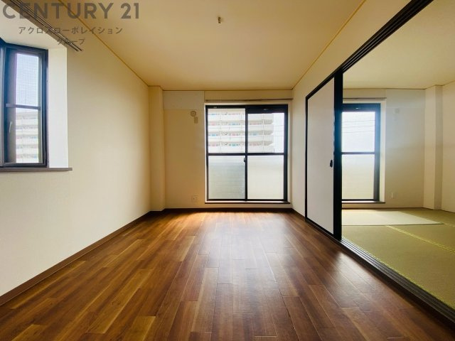 角部屋住戸で過ごしやすく、おすすめです。